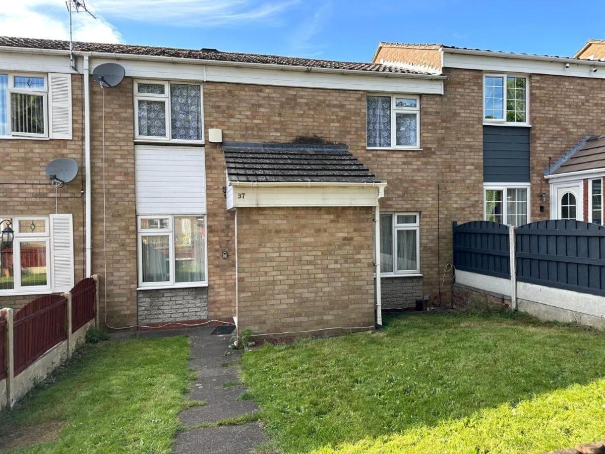 A Charming 3 Bed Home Next To Nec And Birmingham International Airport Marston Green Bagian luar foto
